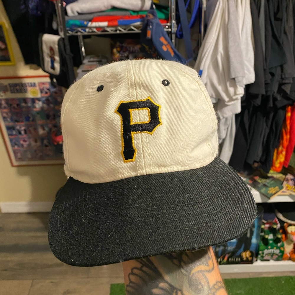 90s Pittsburgh Pirates Sports Specialties Hat